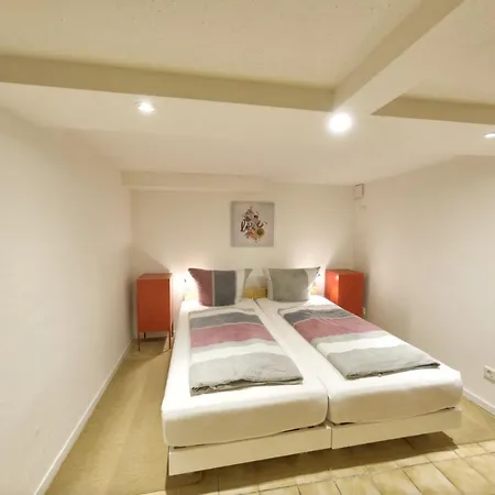 Apartment 2 I Kueche I Waschmaschine I Smarttv I Klima I Parkplatz I 3 Bed I Garden I Wlan Tacherting
