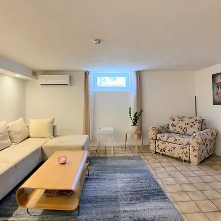 2 I Kueche I Waschmaschine I Smarttv I Klima I Parkplatz I 3 Bed I Garden I Wlan *
